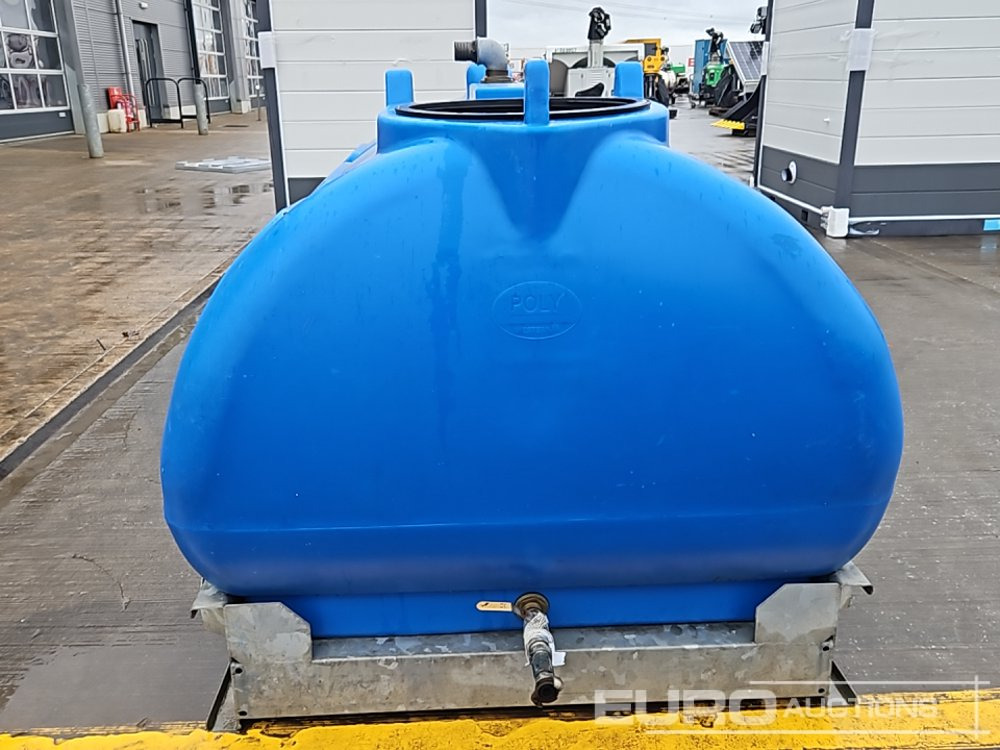 Western Skid Mounted Plastic Water Bowser, Petrol Pump - Storage tank: picture 4 Western Skid Mounted Plastic Water Bowser, Petrol Pump - Storage tank: picture 4