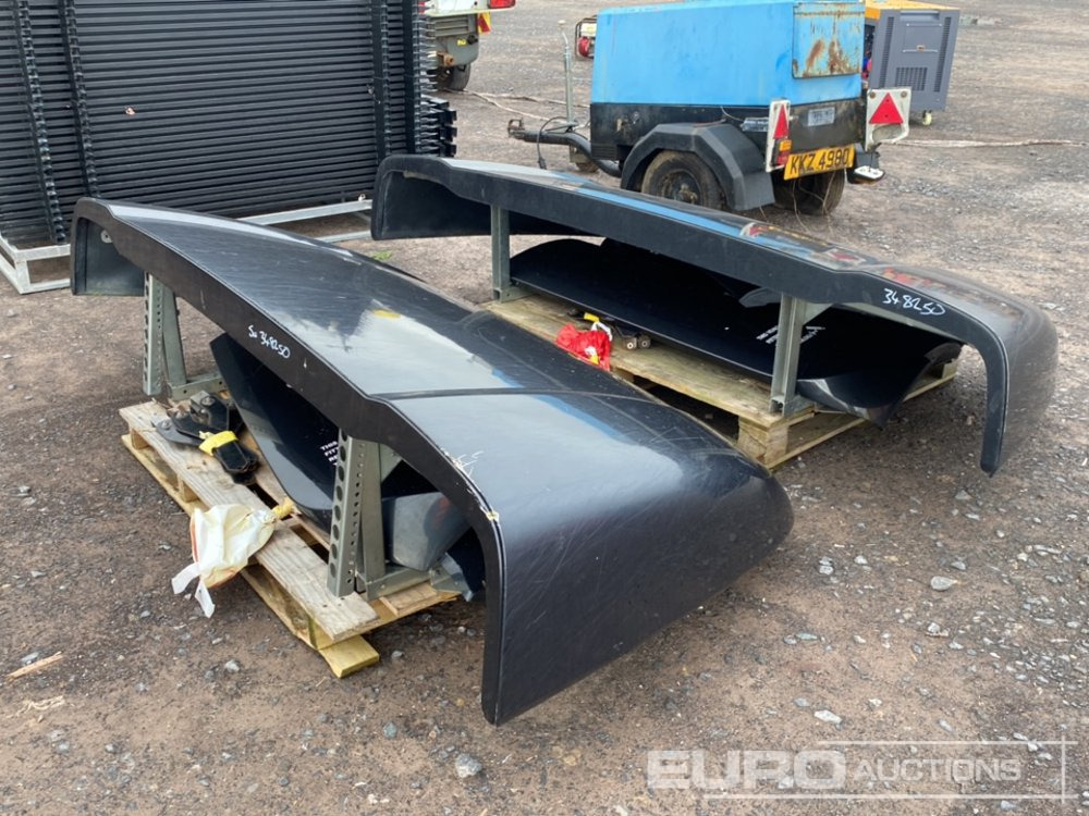 Wind Kit to suit DAF LF Lorry (2 of) - Aerodynamics/ Spoiler for Truck: picture 3 Wind Kit to suit DAF LF Lorry (2 of) - Aerodynamics/ Spoiler for Truck: picture 3