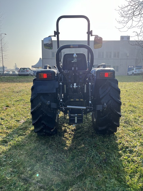 Trattore nuovo BCS VIVID DTC 35 RS - Compact tractor: picture 4 Trattore nuovo BCS VIVID DTC 35 RS - Compact tractor: picture 4