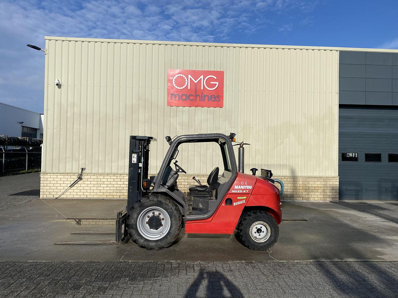 Manitou MH 25-4 T Buggie, Ruw terrein heftruck, 4x4 - Rough terrain forklift: picture 1 Manitou MH 25-4 T Buggie, Ruw terrein heftruck, 4x4 - Rough terrain forklift: picture 1