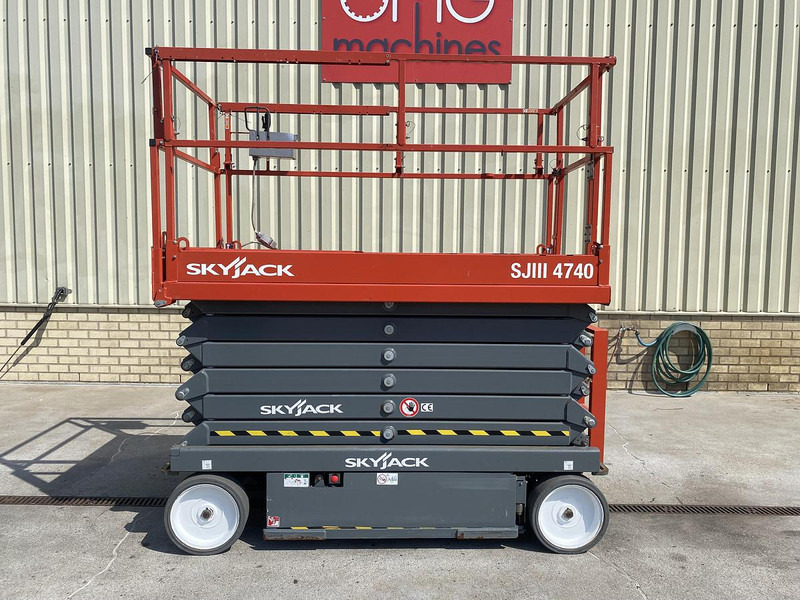 Skyjack SJIII4740, Schaar hoogwerker, 14 meter - Scissor lift: picture 1 Skyjack SJIII4740, Schaar hoogwerker, 14 meter - Scissor lift: picture 1