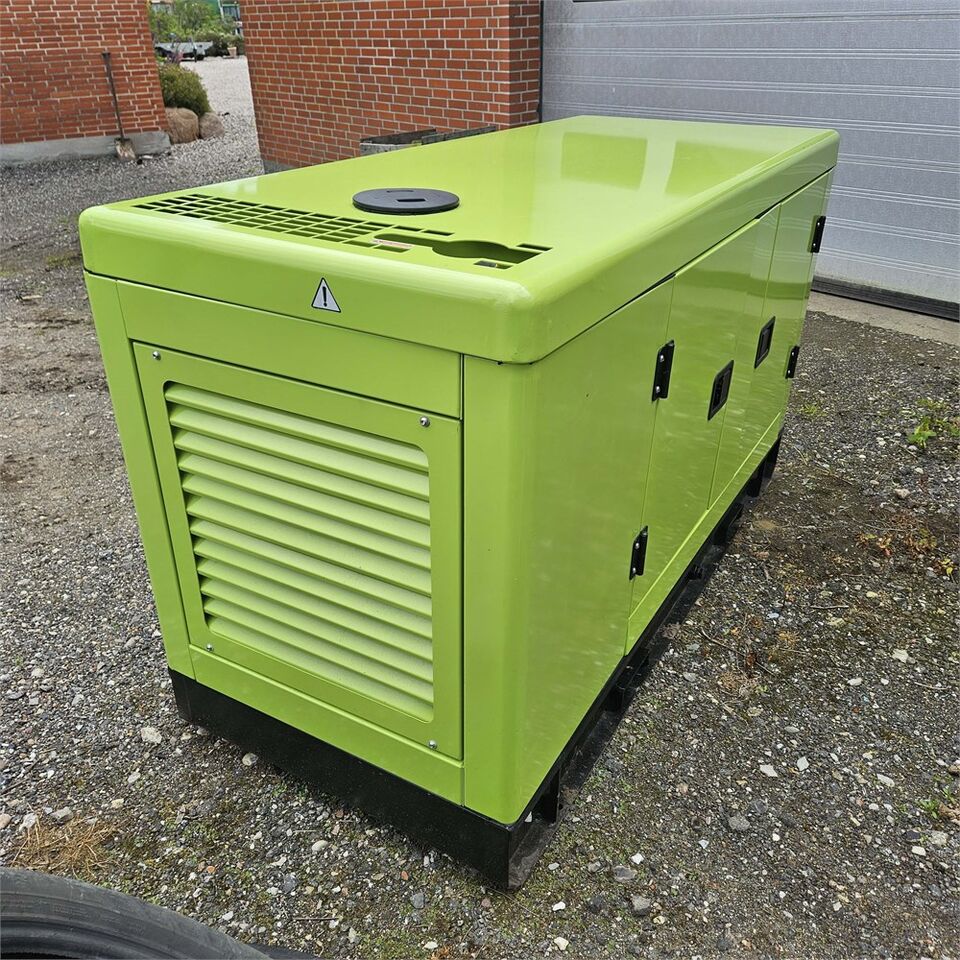 ABC VG-R30 - Generator set: picture 4 ABC VG-R30 - Generator set: picture 4