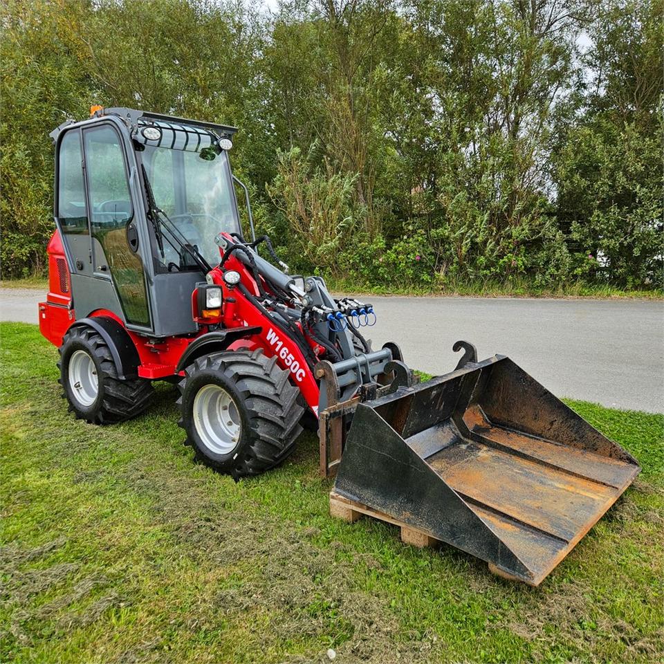 Bernards W1650C - Wheel loader: picture 1 Bernards W1650C - Wheel loader: picture 1