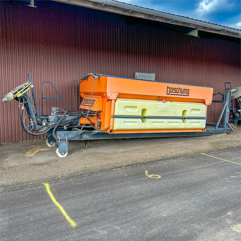 Boschung Spreder IMSSN - Sand/ Salt spreader: picture 3 Boschung Spreder IMSSN - Sand/ Salt spreader: picture 3
