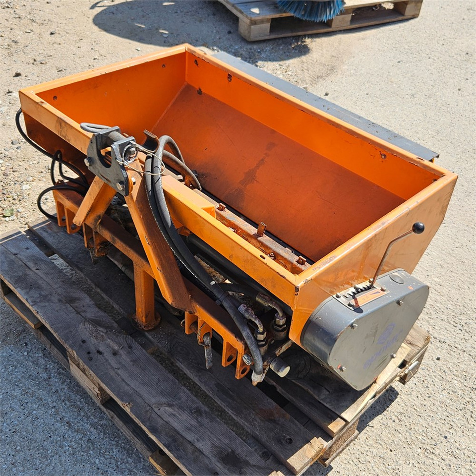 Epoke PMH 1,4 - Sand/ Salt spreader: picture 5 Epoke PMH 1,4 - Sand/ Salt spreader: picture 5