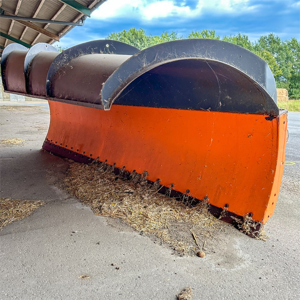 Giletta A90 35 - Sand/ Salt spreader: picture 5 Giletta A90 35 - Sand/ Salt spreader: picture 5