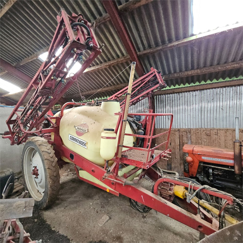 Hardi CM2 Commander 2.800 l - Sprayer: picture 1 Hardi CM2 Commander 2.800 l - Sprayer: picture 1