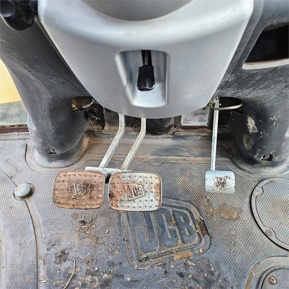 Backhoe loader JCB 4CX: picture 24 Backhoe loader JCB 4CX: picture 24