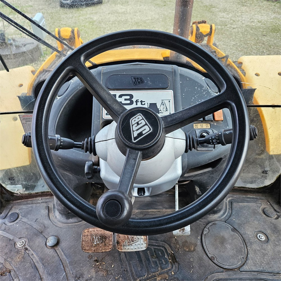 Backhoe loader JCB 4CX: picture 17 Backhoe loader JCB 4CX: picture 17