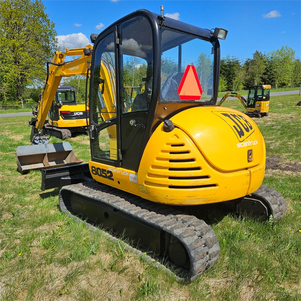 JCB 8052 - Mini excavator: picture 2 JCB 8052 - Mini excavator: picture 2