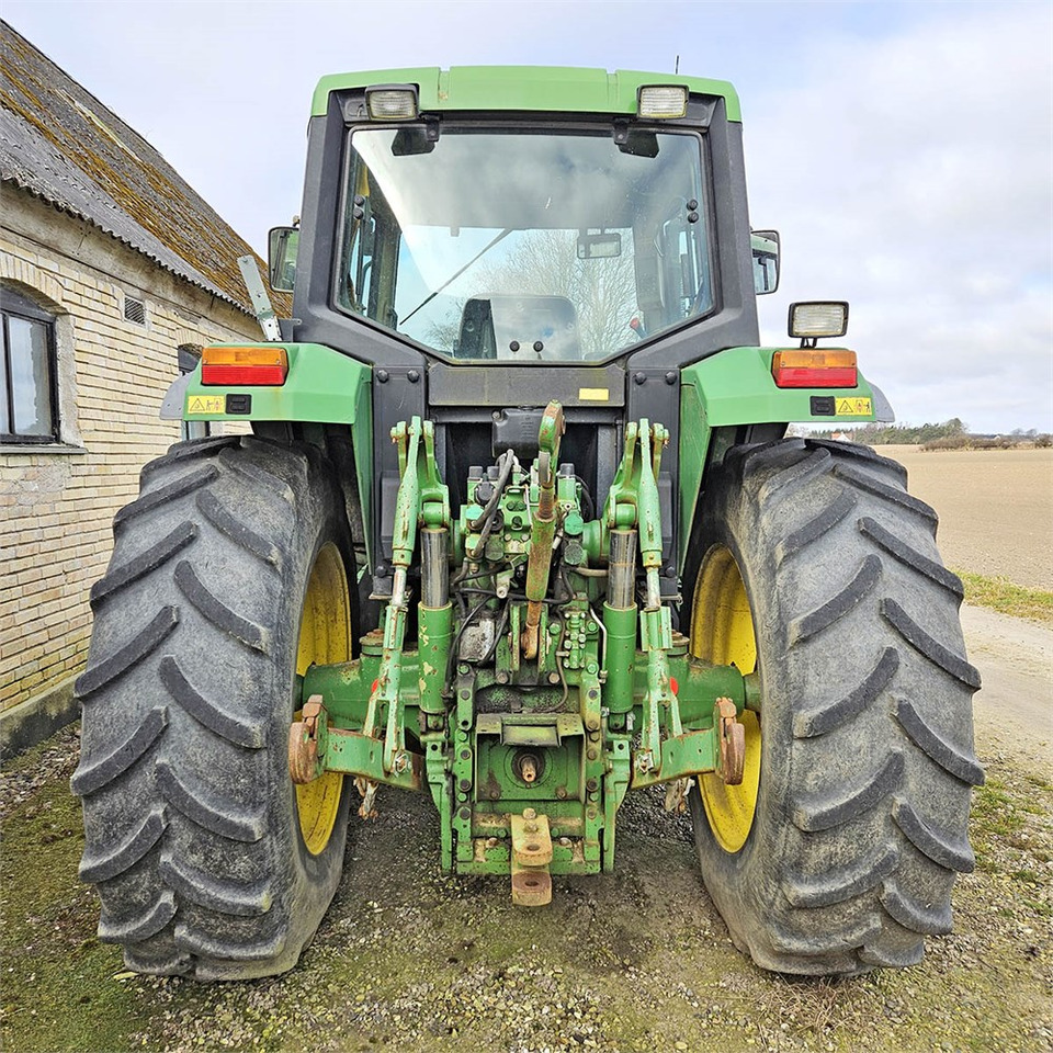 John Deere 6900 - Farm tractor: picture 5 John Deere 6900 - Farm tractor: picture 5