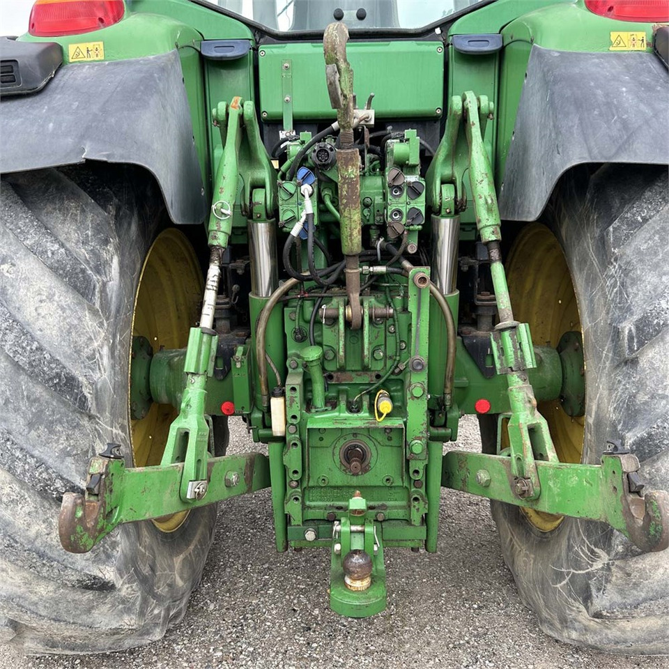 Farm tractor John Deere 7530: picture 27 Farm tractor John Deere 7530: picture 27