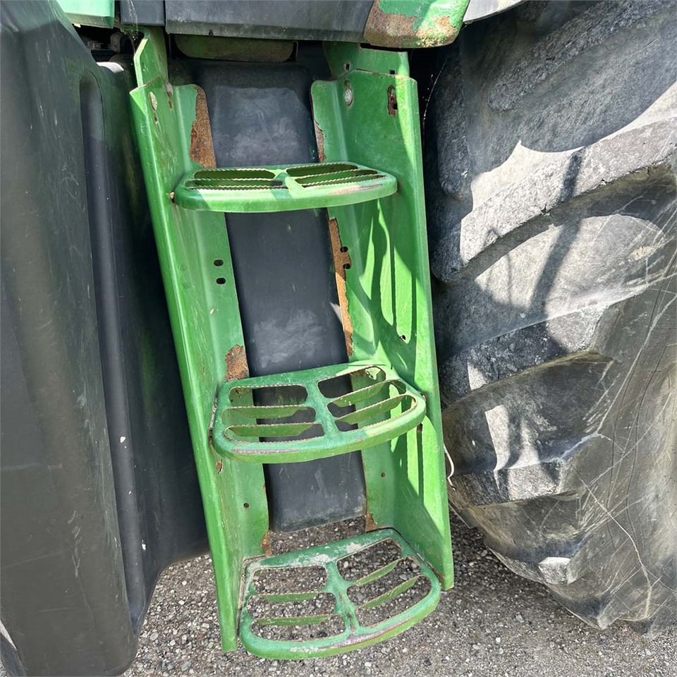 Farm tractor John Deere 7530: picture 48 Farm tractor John Deere 7530: picture 48