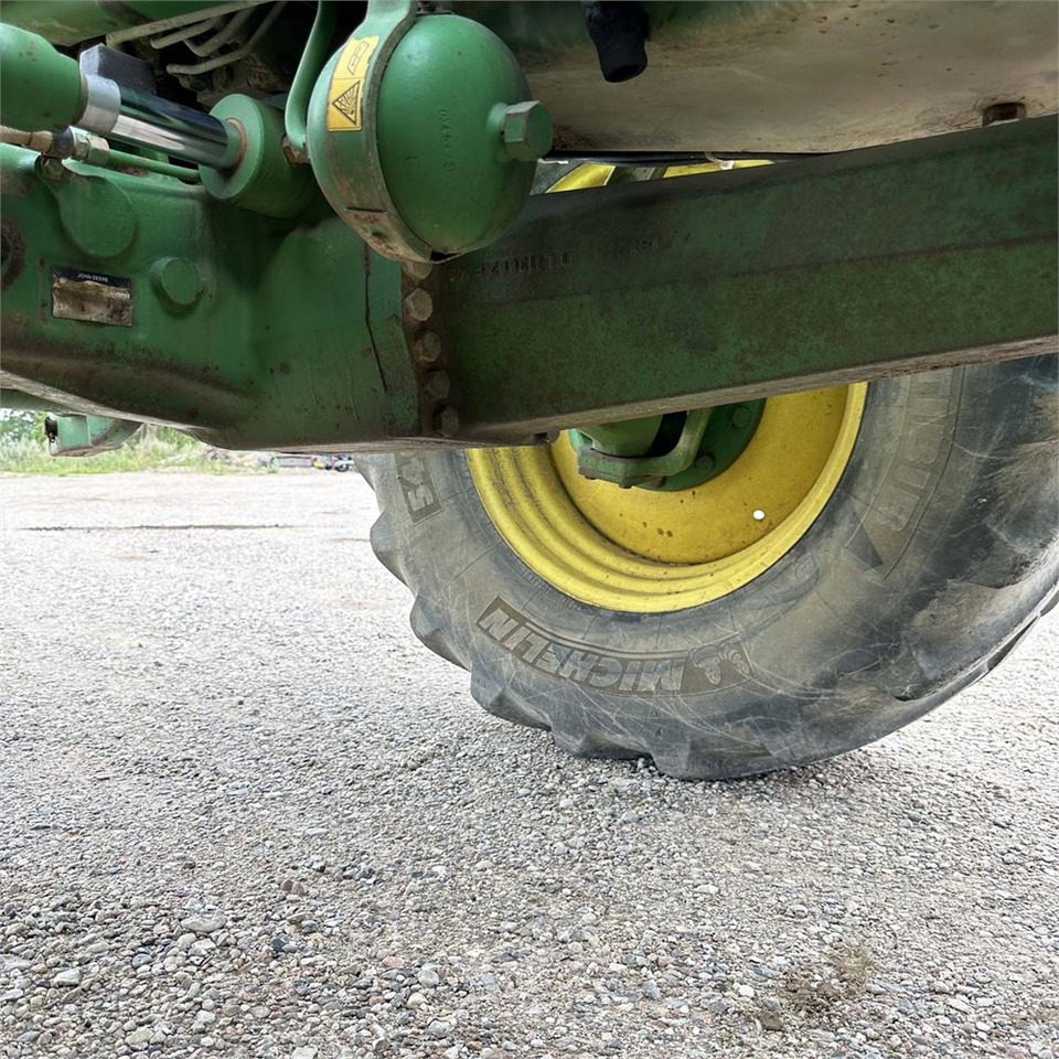 Farm tractor John Deere 7530: picture 38 Farm tractor John Deere 7530: picture 38