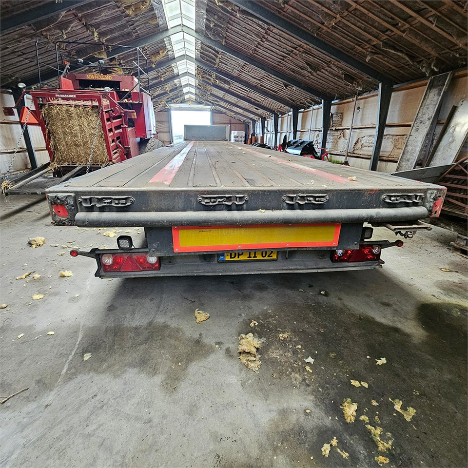 Kel-Berg S40b3 - Dropside/ Flatbed semi-trailer: picture 4 Kel-Berg S40b3 - Dropside/ Flatbed semi-trailer: picture 4