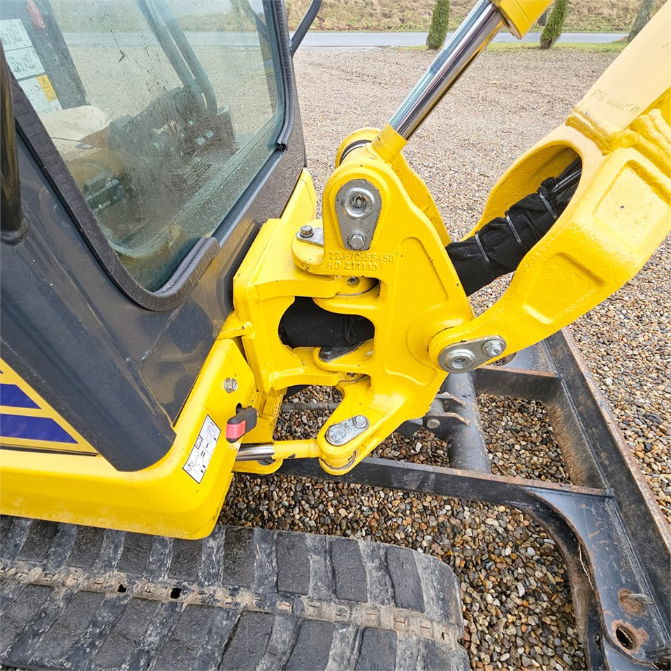 Mini excavator Komatsu PC20R-5: picture 24