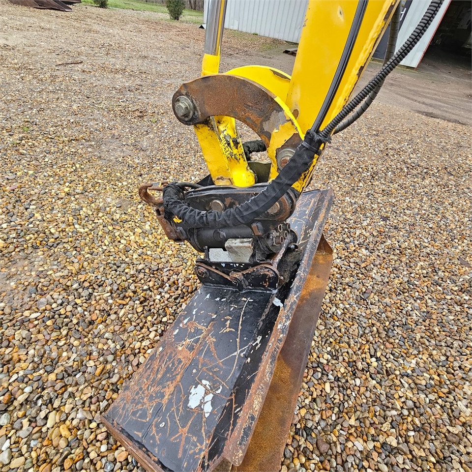 Mini excavator Komatsu PC20R-5: picture 34
