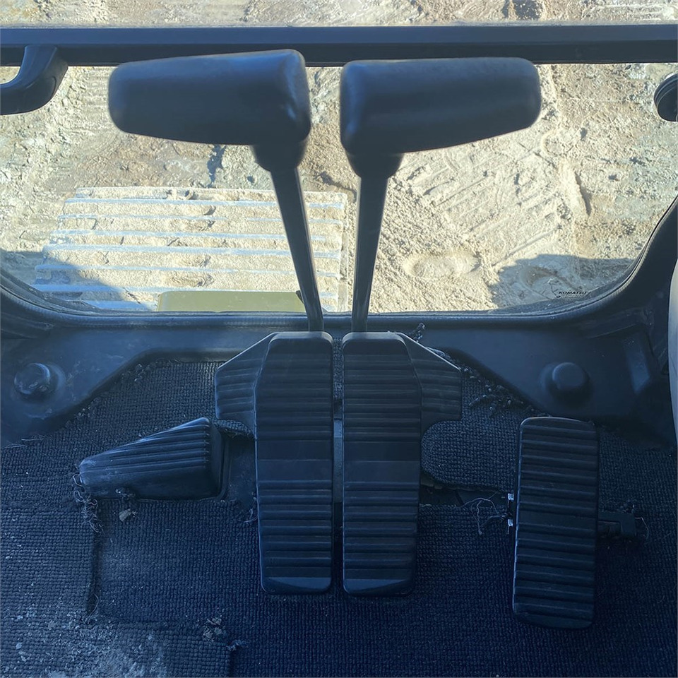 Crawler excavator Komatsu PC210 LC-8K: picture 18 Crawler excavator Komatsu PC210 LC-8K: picture 18