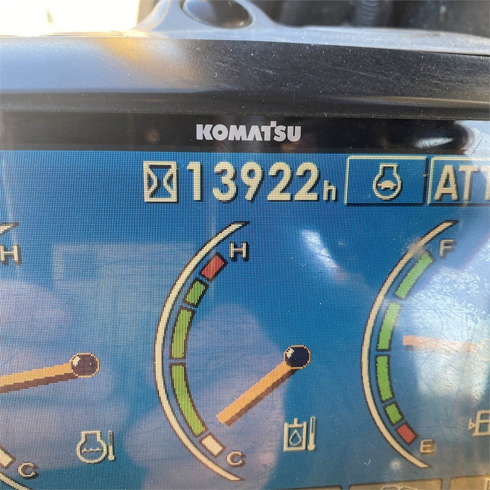 Crawler excavator Komatsu PC210 LC-8K: picture 21 Crawler excavator Komatsu PC210 LC-8K: picture 21