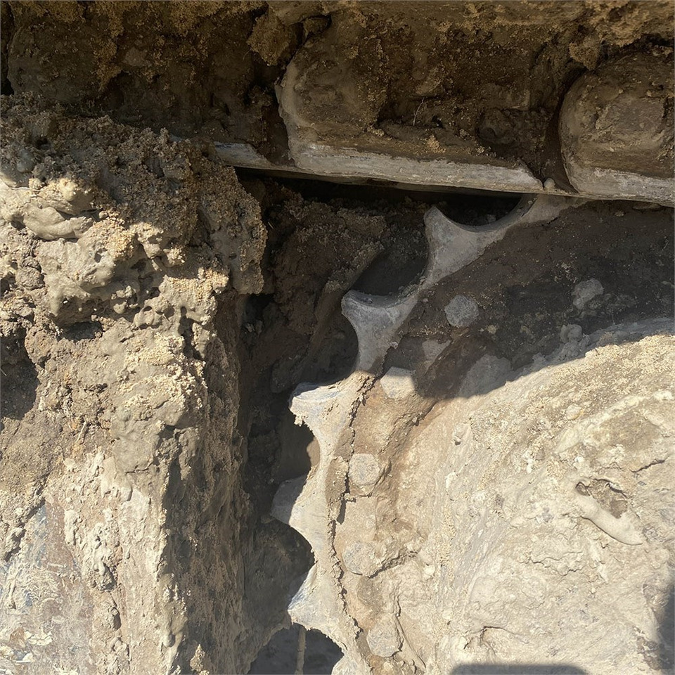 Crawler excavator Komatsu PC210 LC-8K: picture 38 Crawler excavator Komatsu PC210 LC-8K: picture 38