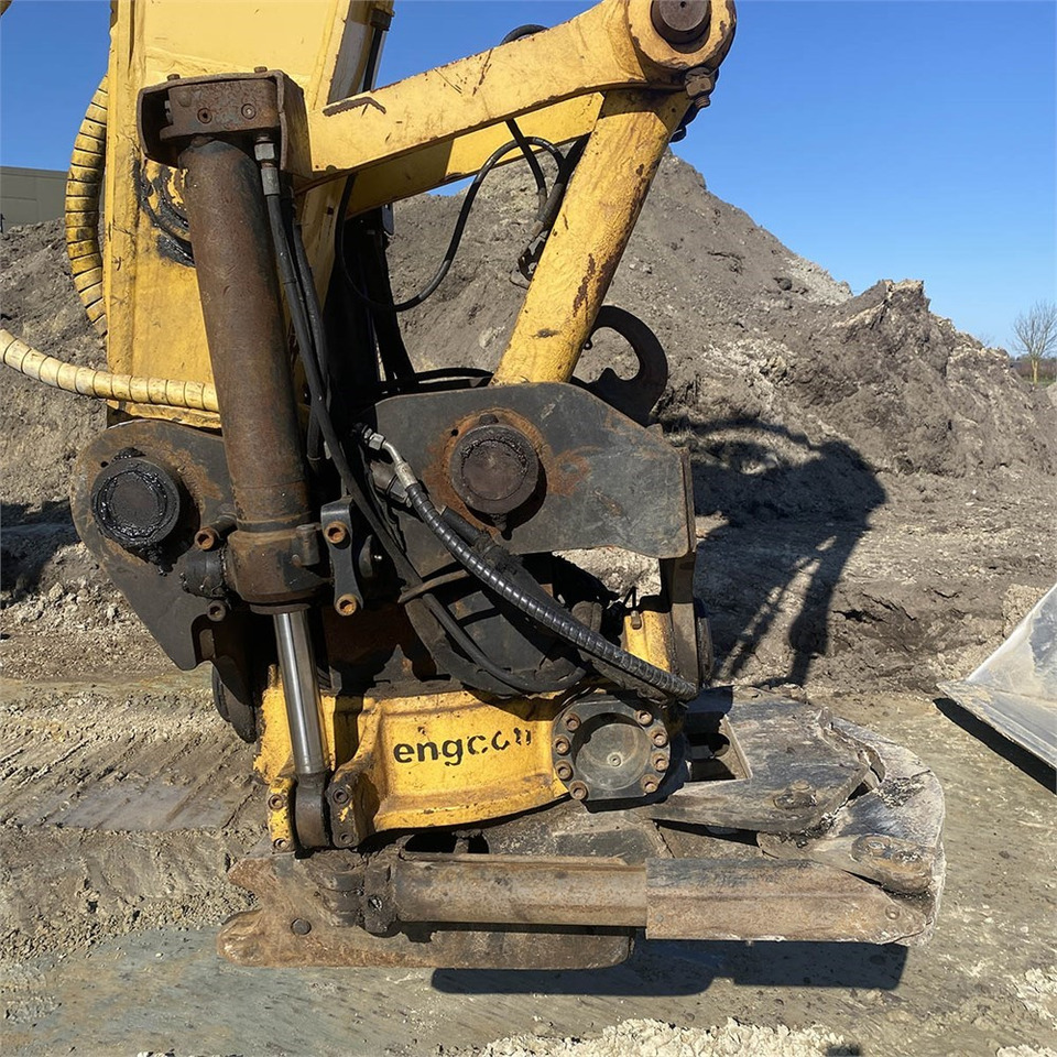 Crawler excavator Komatsu PC210 LC-8K: picture 7 Crawler excavator Komatsu PC210 LC-8K: picture 7