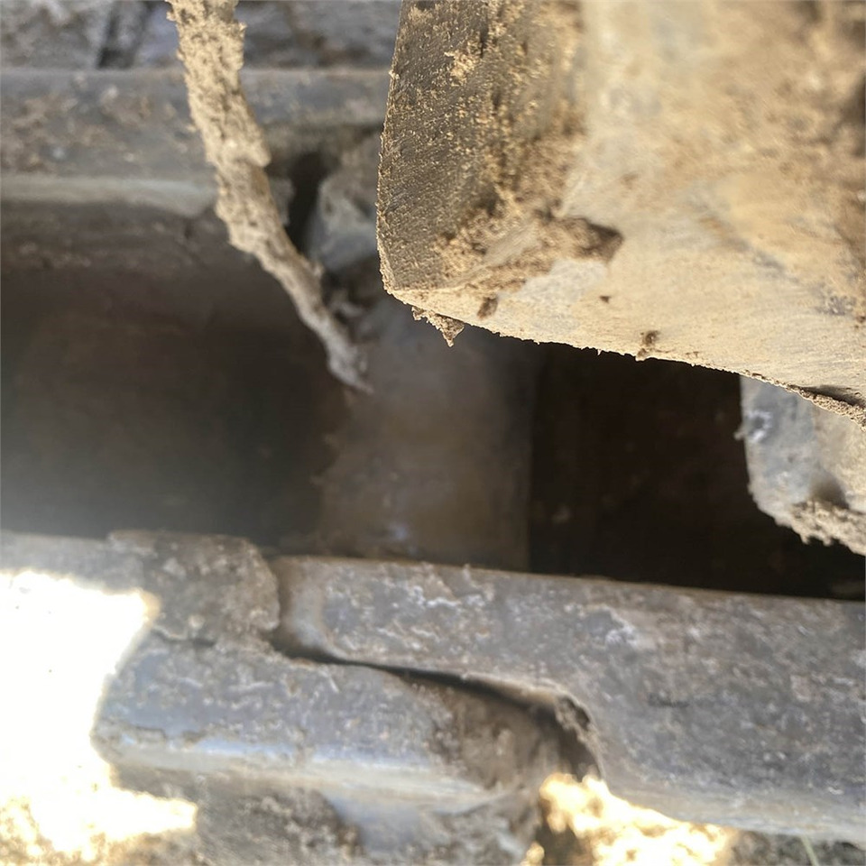 Crawler excavator Komatsu PC210 LC-8K: picture 37 Crawler excavator Komatsu PC210 LC-8K: picture 37