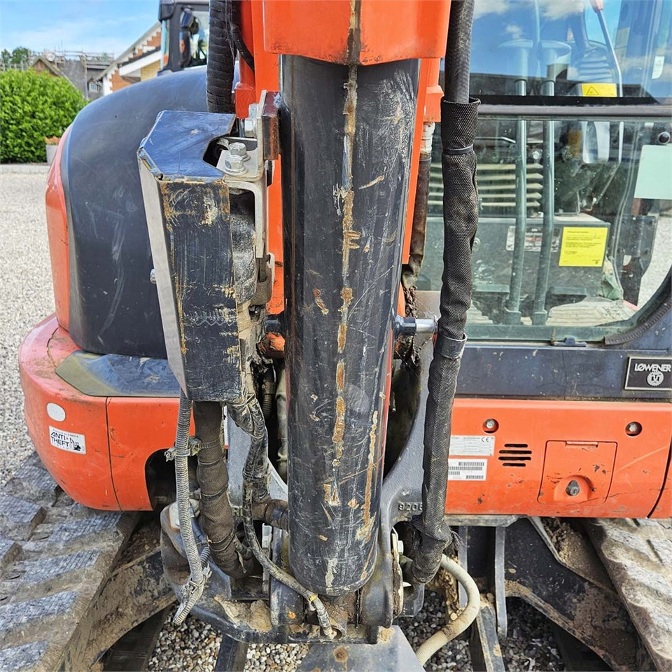 Mini excavator Kubota KX057-4: picture 22