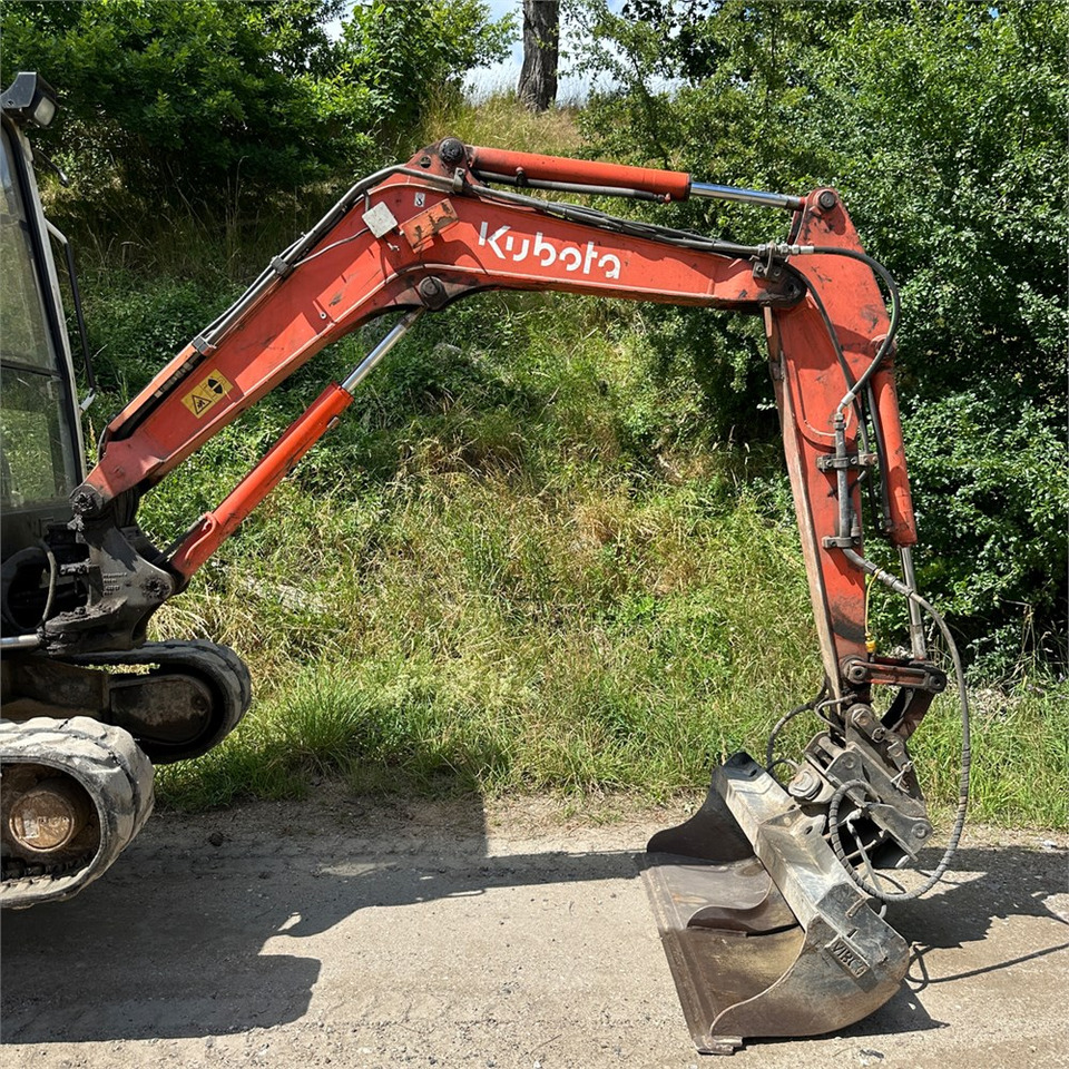 Mini excavator Kubota KX61-3: picture 24