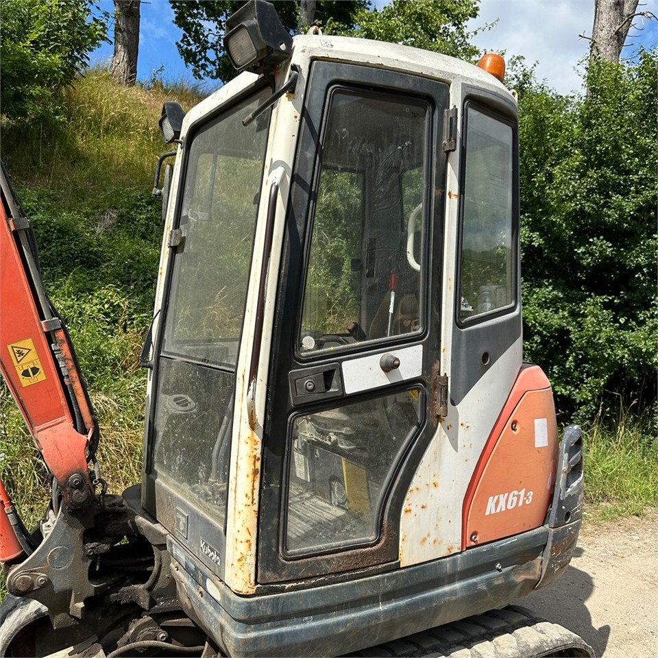 Mini excavator Kubota KX61-3: picture 10