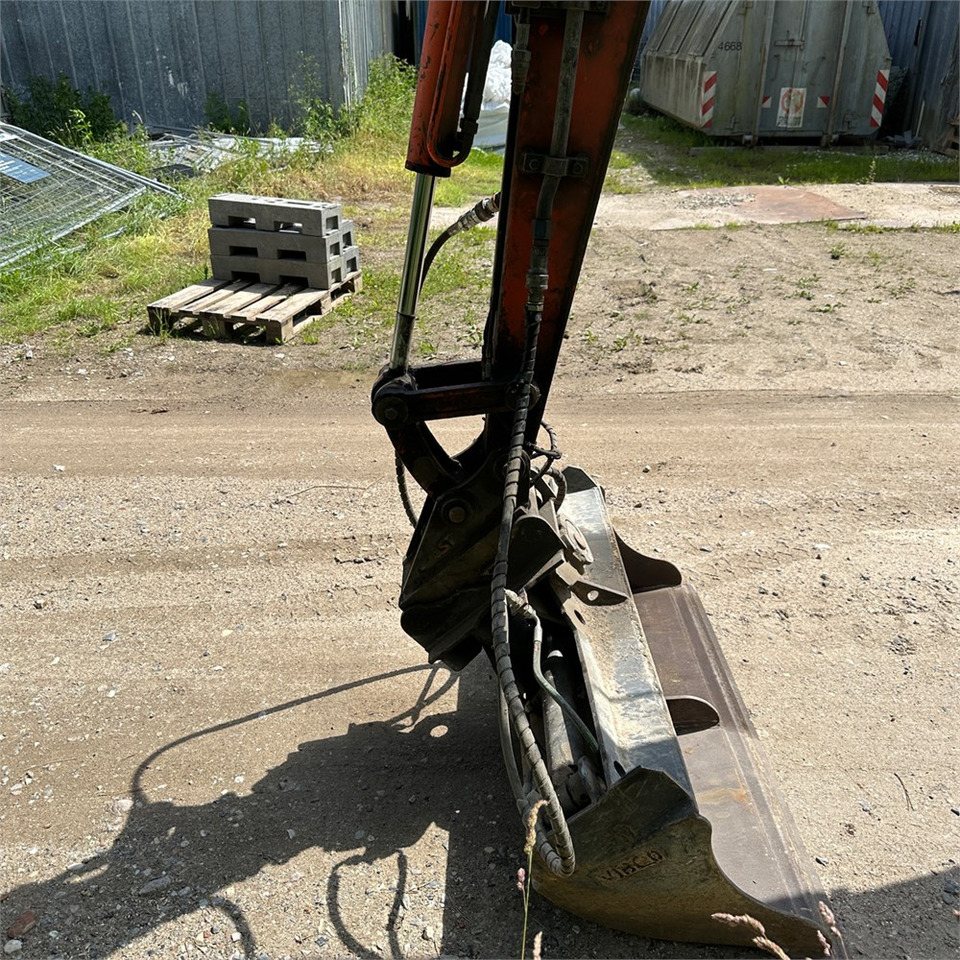 Mini excavator Kubota KX61-3: picture 34