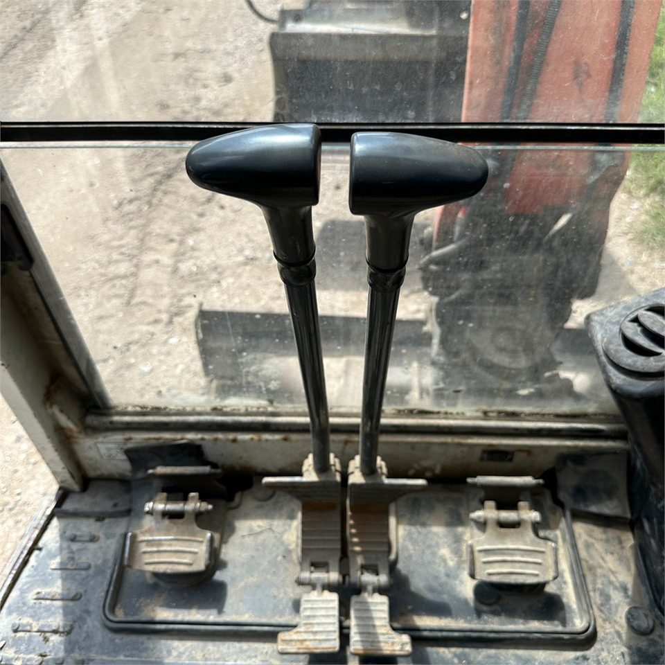 Mini excavator Kubota KX61-3: picture 18