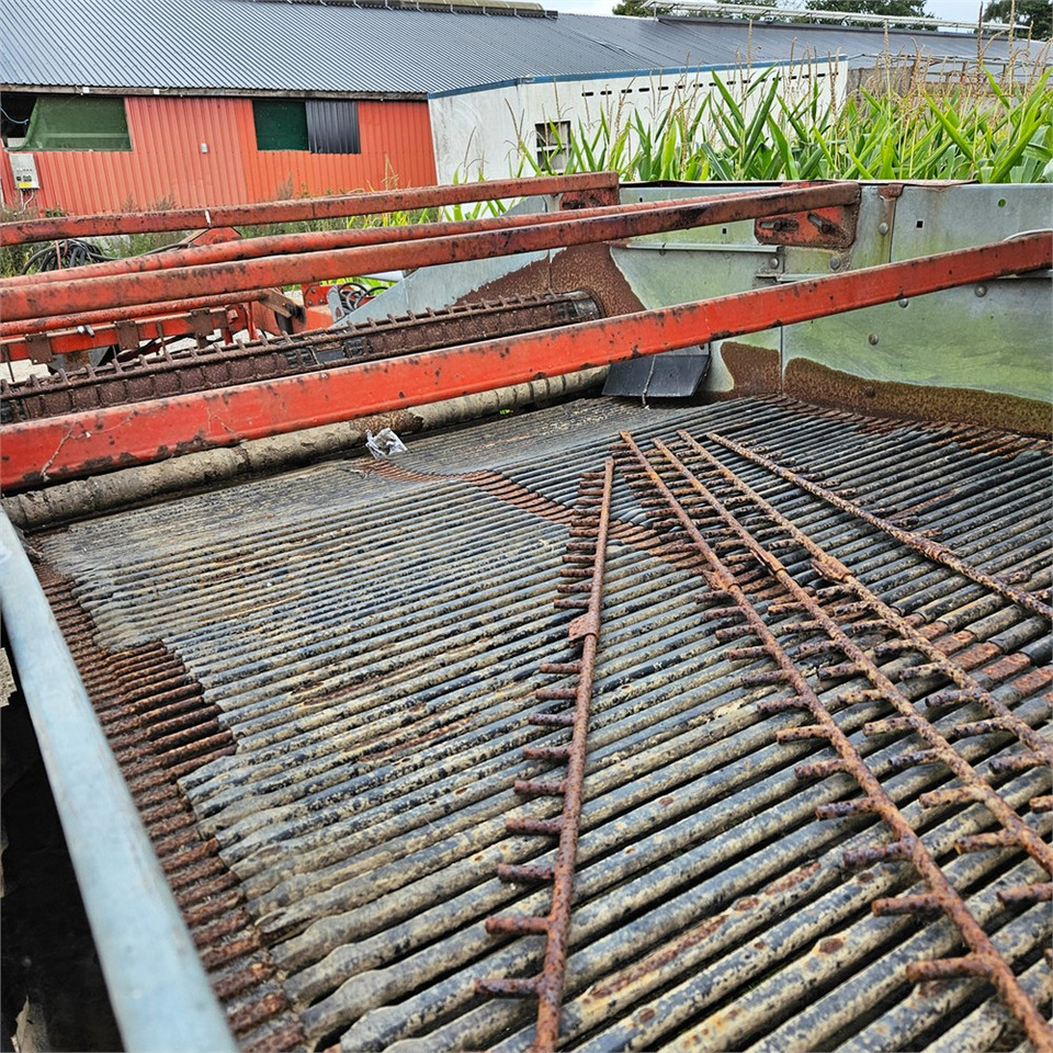 Potato harvester Kverneland UN 2200: picture 8 Potato harvester Kverneland UN 2200: picture 8