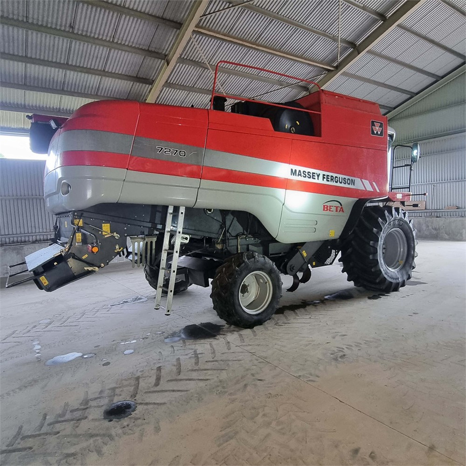 Massey Ferguson 7270 BETA - Harvester: picture 3 Massey Ferguson 7270 BETA - Harvester: picture 3
