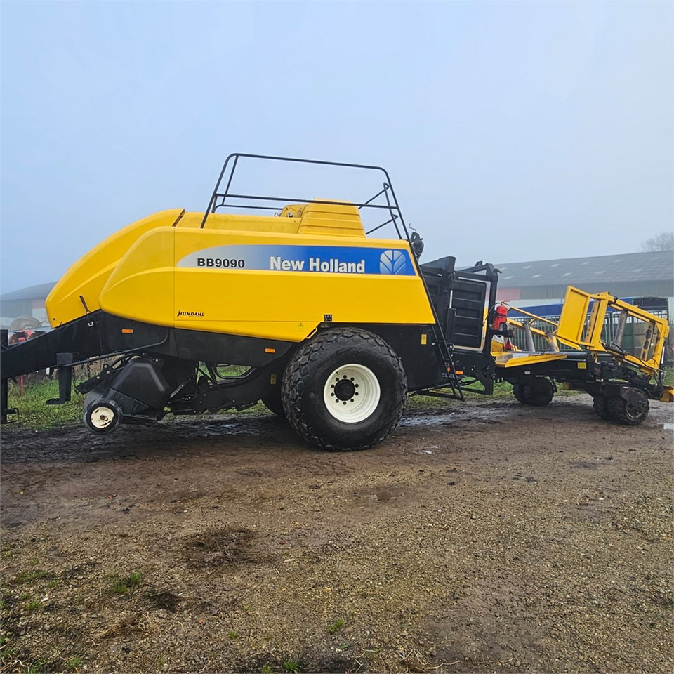 New Holland BB9090 - Tedding equipment: picture 2 New Holland BB9090 - Tedding equipment: picture 2