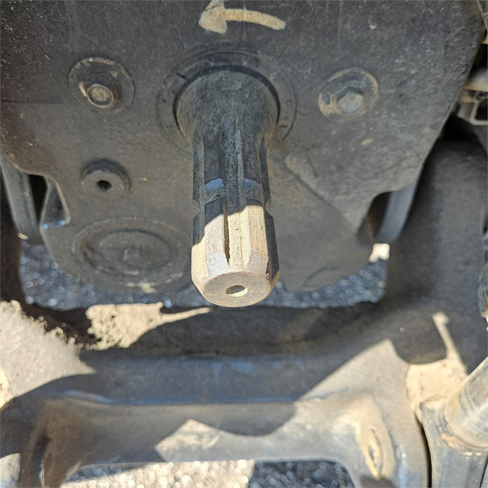 Farm tractor New Holland T7.235 Power Command: picture 32