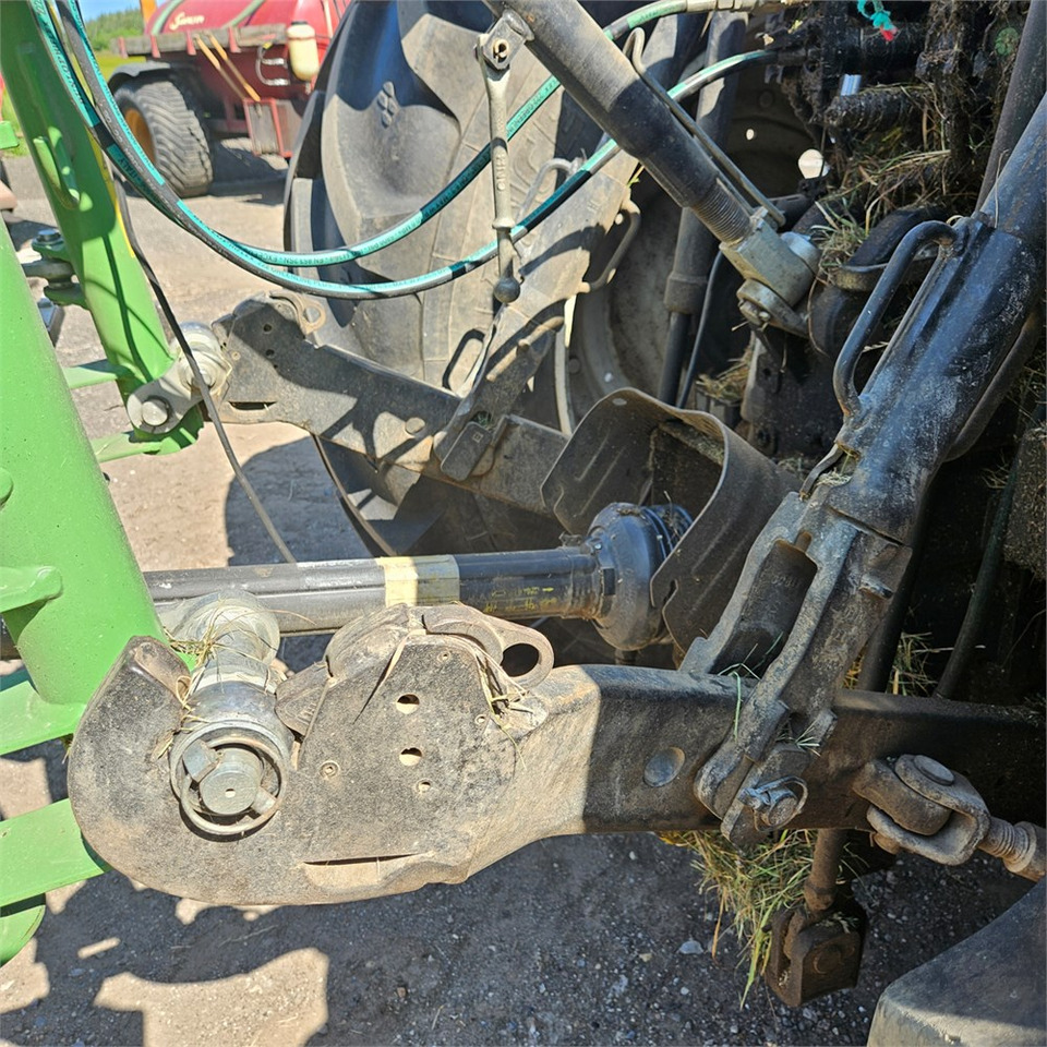 Farm tractor New Holland T7.235 Power Command: picture 36