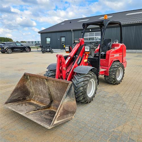 Schaeff 2445 SLT Nordic Heavy Duty - Wheel loader: picture 2 Schaeff 2445 SLT Nordic Heavy Duty - Wheel loader: picture 2