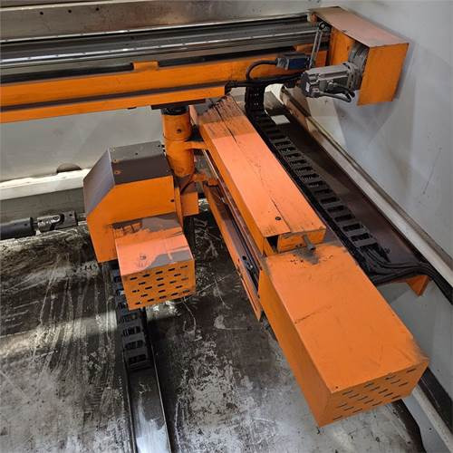 Press brake ..Select Make Speed-Bend Pro 4100X400: picture 47