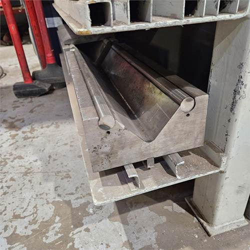 Press brake ..Select Make Speed-Bend Pro 4100X400: picture 28