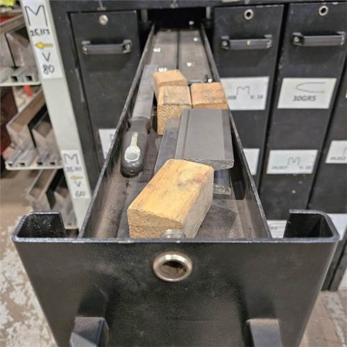 Press brake ..Select Make Speed-Bend Pro 4100X400: picture 41