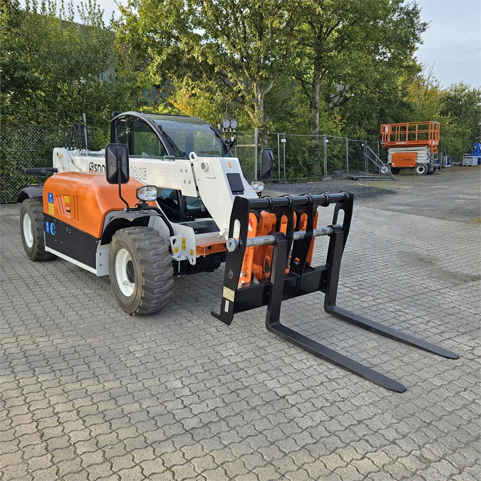 Snorkel SR626E - Telescopic handler: picture 3 Snorkel SR626E - Telescopic handler: picture 3