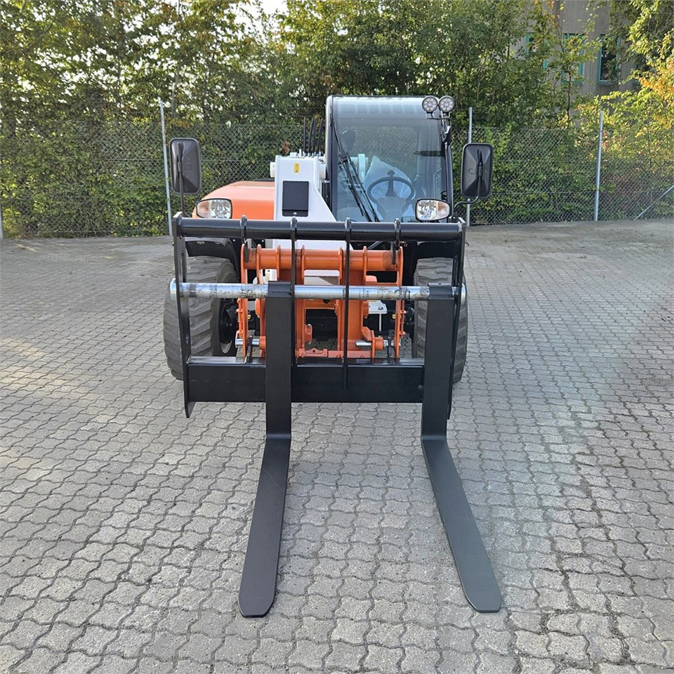 Snorkel SR626E - Telescopic handler: picture 5 Snorkel SR626E - Telescopic handler: picture 5