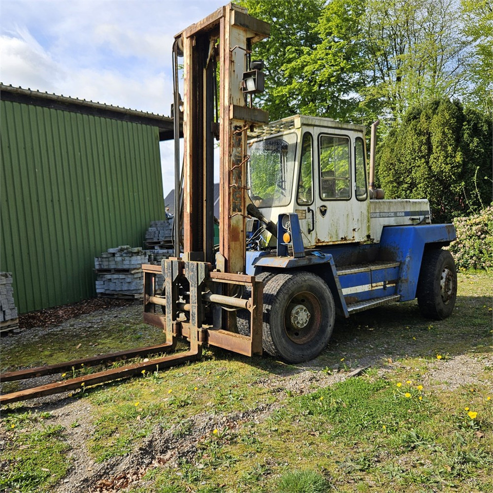 Svetruck 860 - Forklift: picture 1 Svetruck 860 - Forklift: picture 1