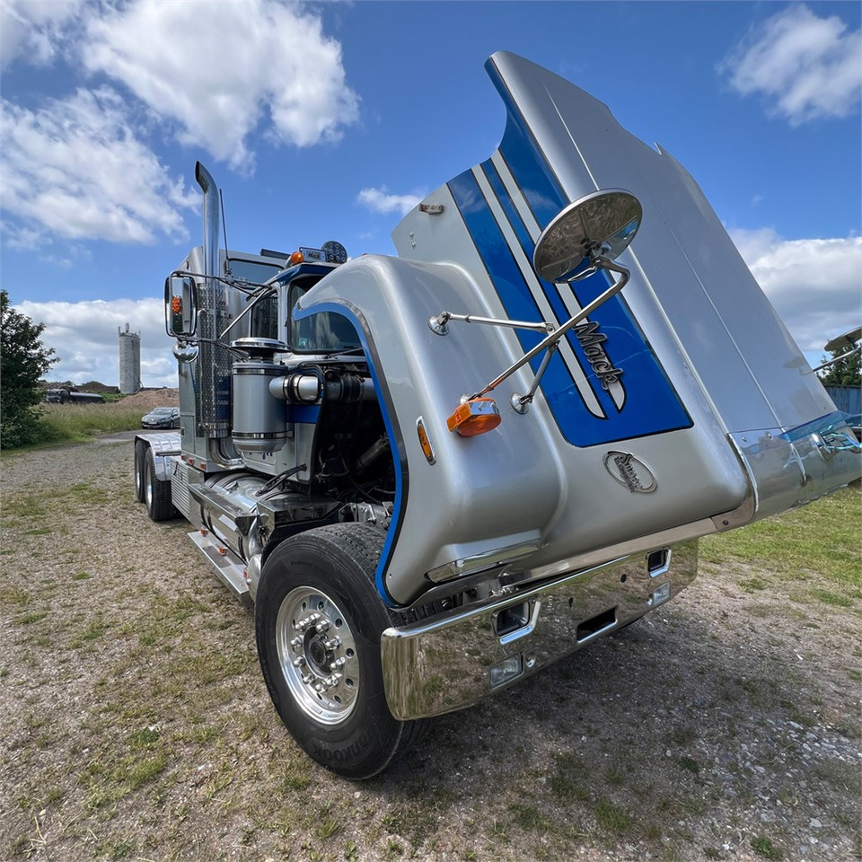 Mack Superliner leasing Mack Superliner: picture 44
