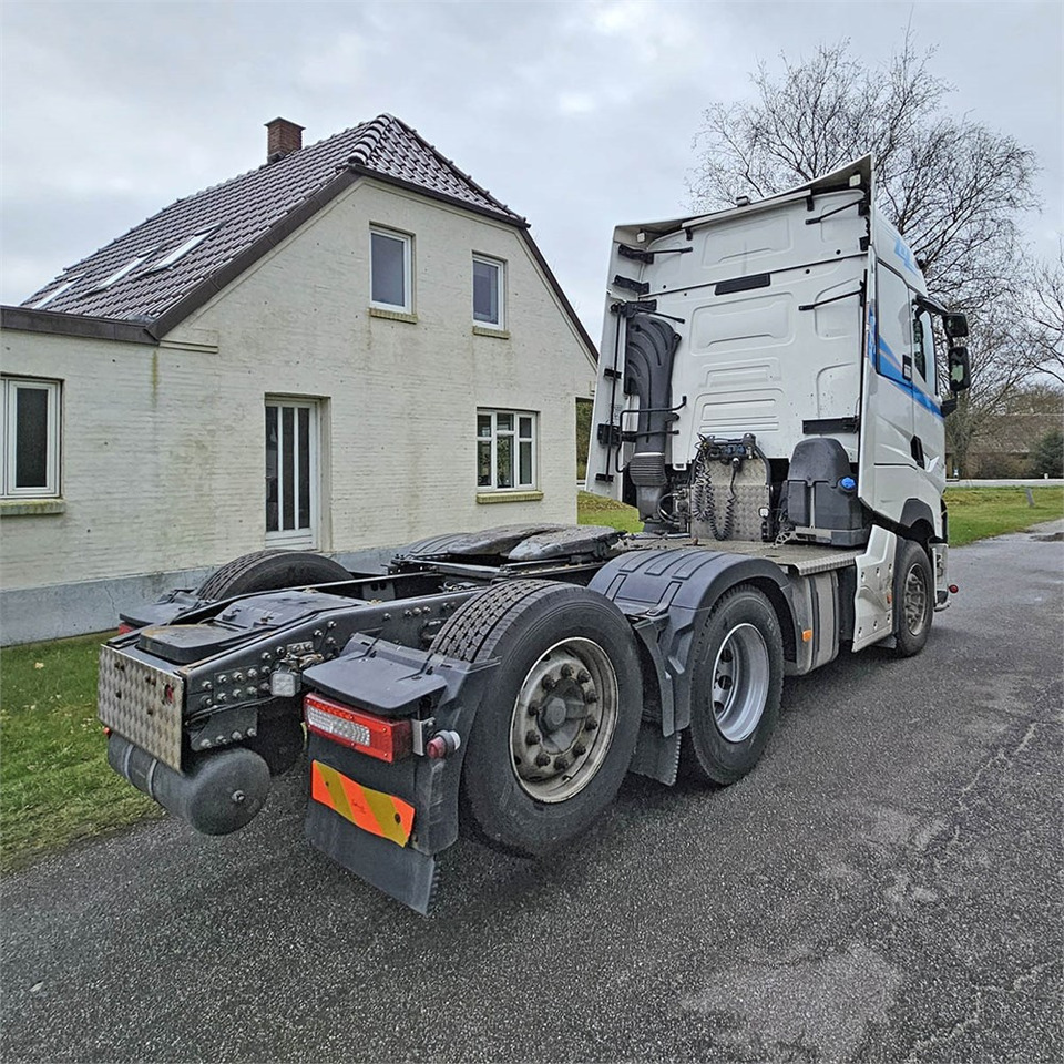 Renault T High 520 DTIM - Tractor truck: picture 5 Renault T High 520 DTIM - Tractor truck: picture 5