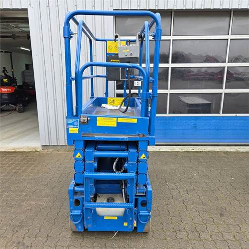 UpRight MX19 - Scissor lift: picture 2 UpRight MX19 - Scissor lift: picture 2