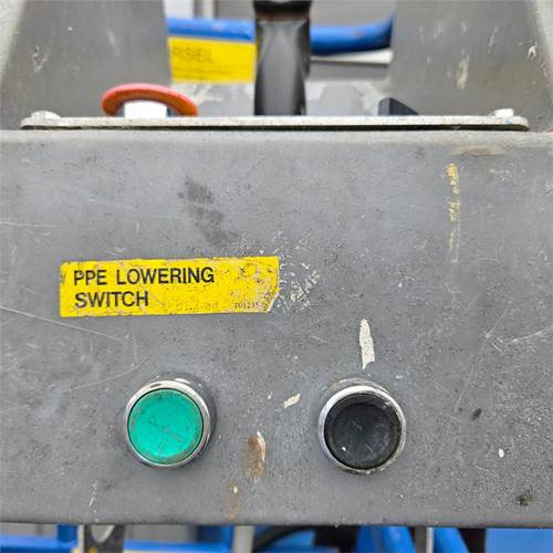 UpRight MX19 - Scissor lift: picture 4 UpRight MX19 - Scissor lift: picture 4