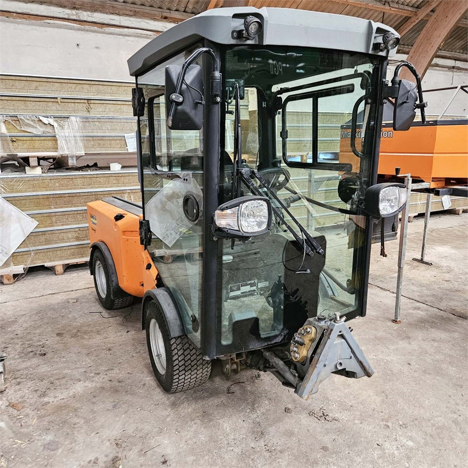 Kärcher PF-C MIC42 - Utility/ Special vehicle: picture 2 Kärcher PF-C MIC42 - Utility/ Special vehicle: picture 2