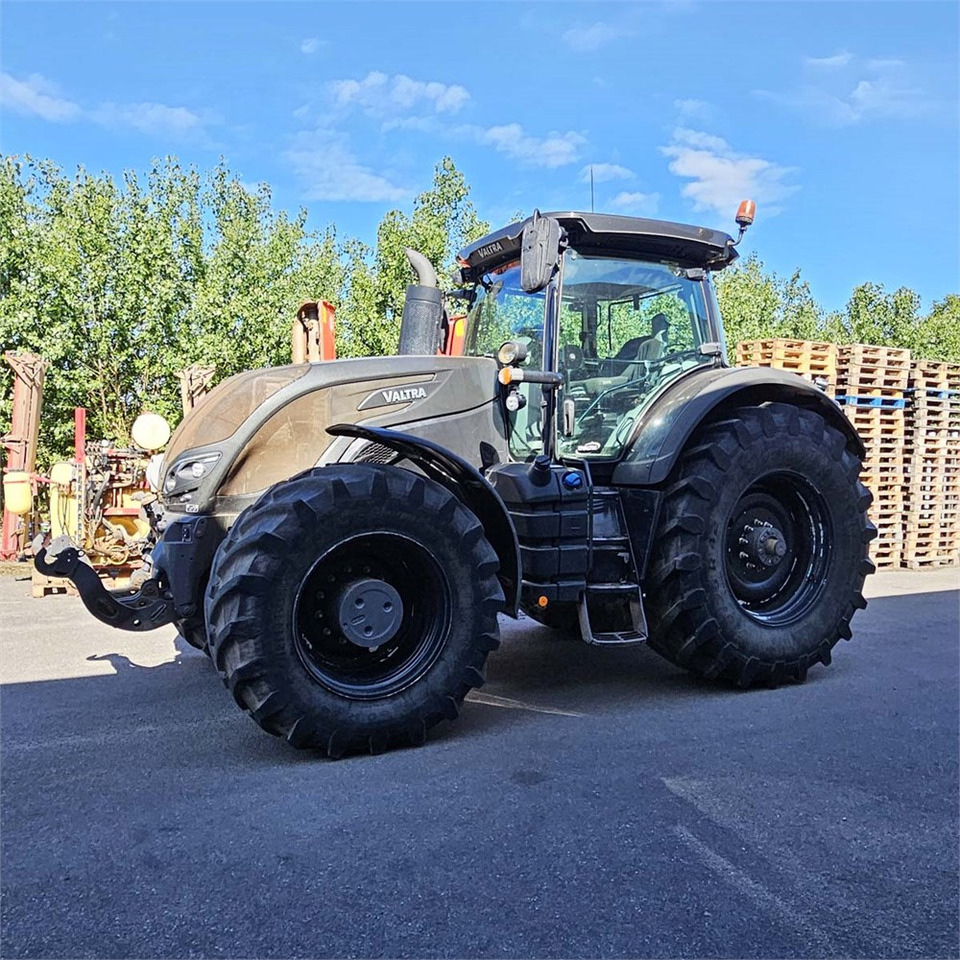 Valtra s394 - Farm tractor: picture 4 Valtra s394 - Farm tractor: picture 4