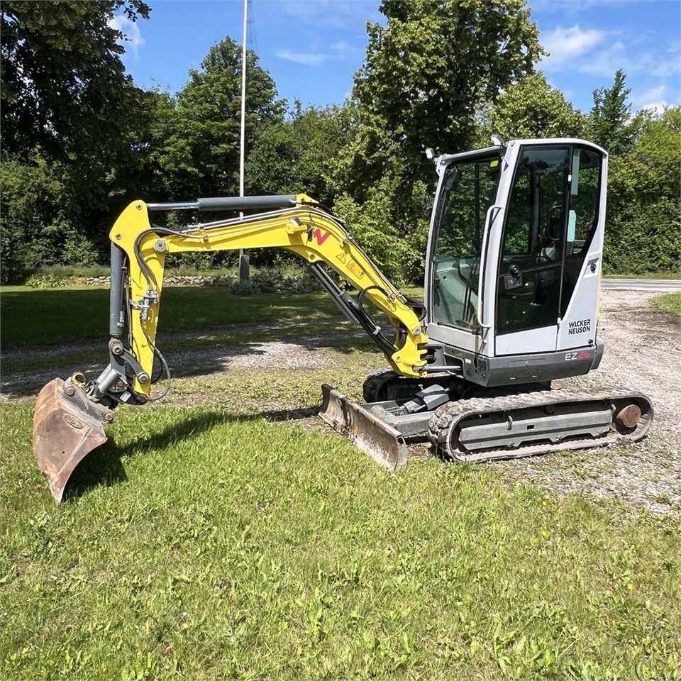 Wacker Neuson EZ26 - Mini excavator: picture 2 Wacker Neuson EZ26 - Mini excavator: picture 2